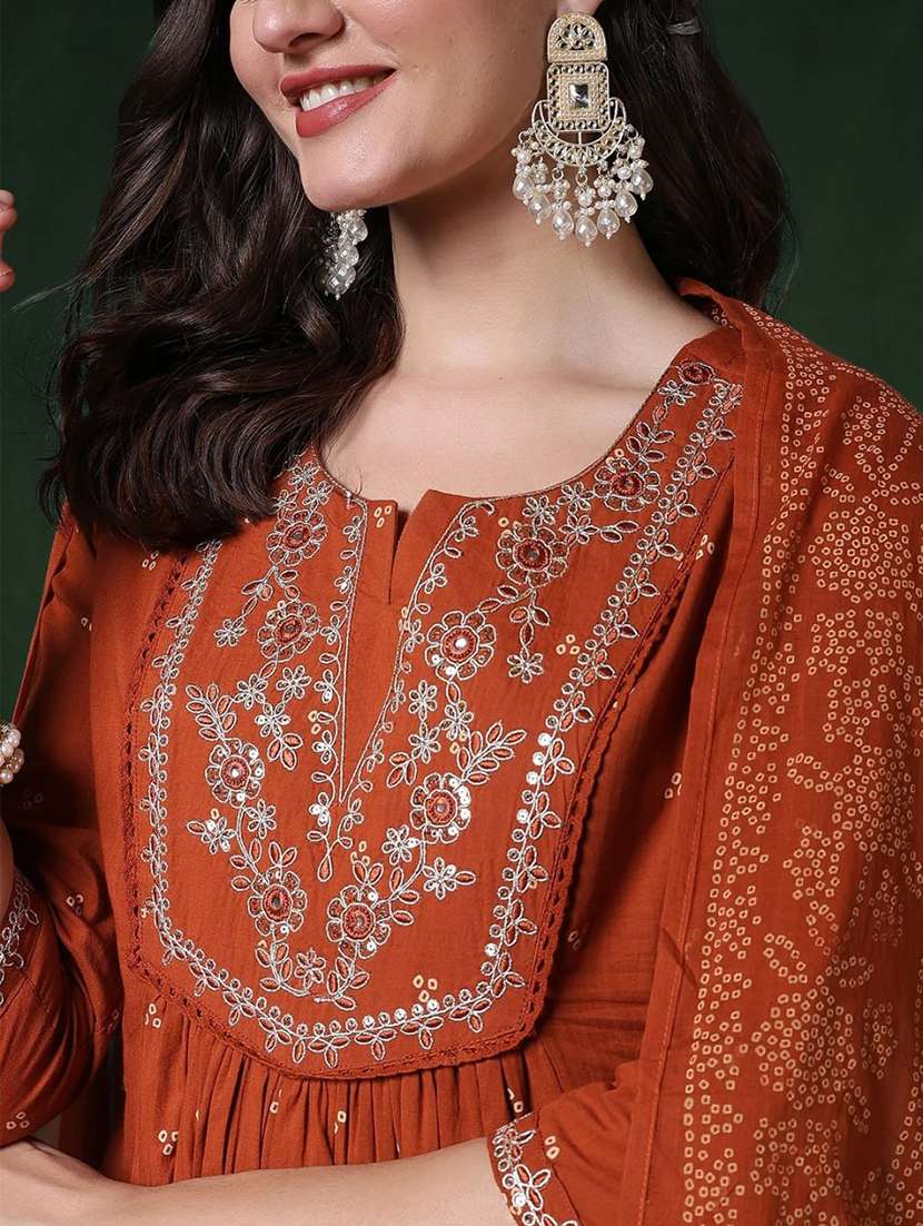 women embroidered three quarter sleeve kurta pant with dupatta set - 22511760 -  Standard Image - 5