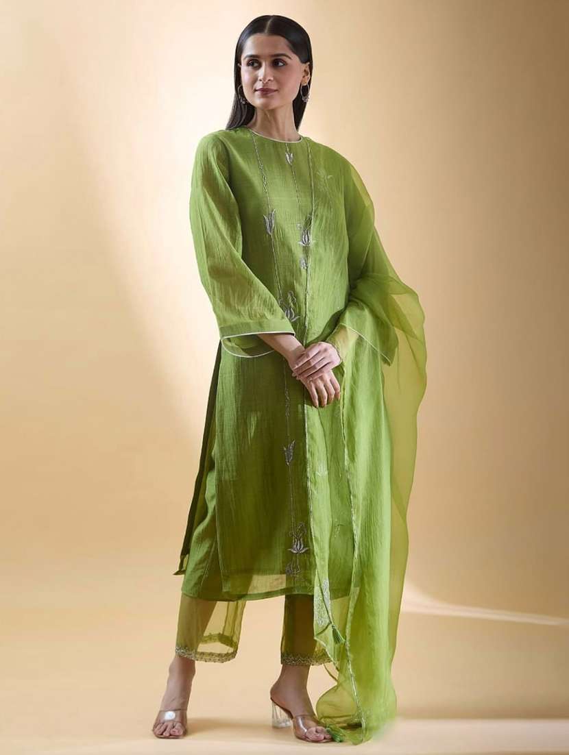 women embroidered bell sleeve kurta pant with dupatta set - 22511765 -  Standard Image - 3