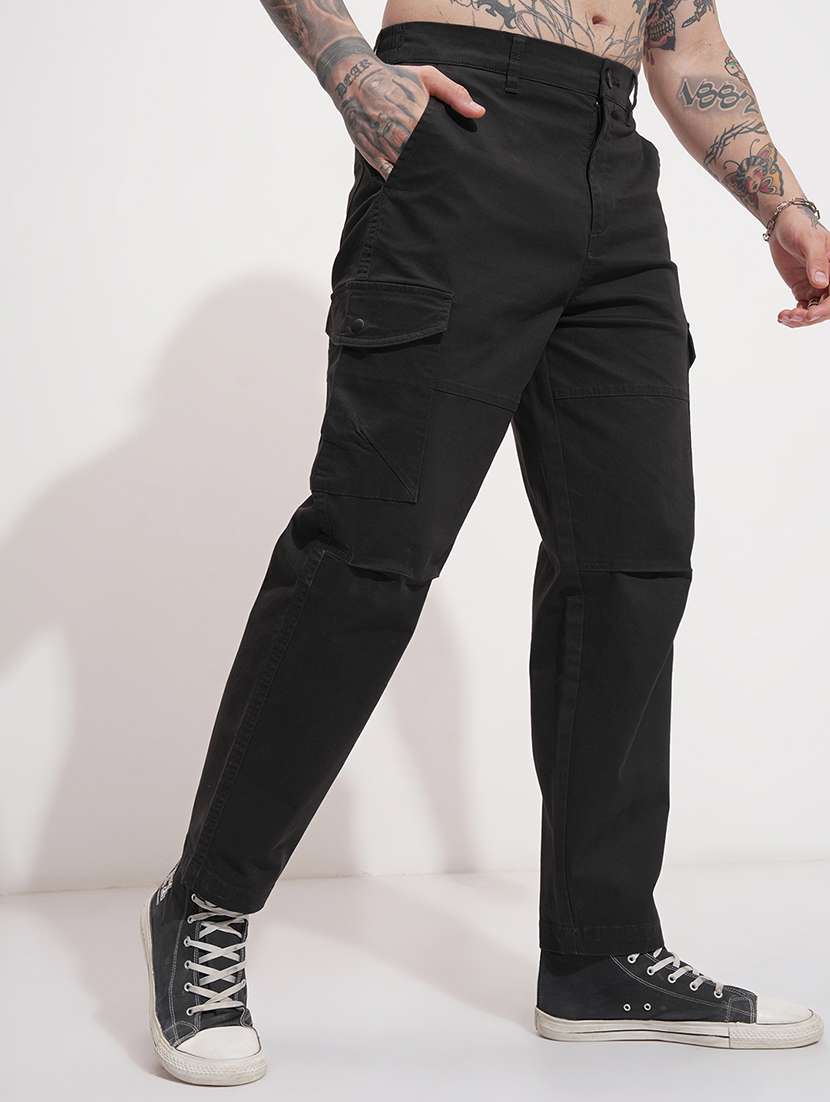 men solid mid rise regular fit cargo  - 22511796 -  Standard Image - 3