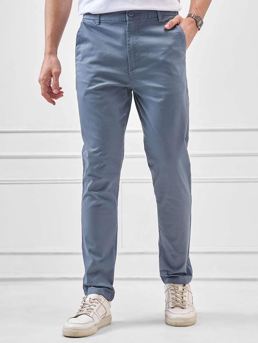 men solid mid rise flat front casual trouser