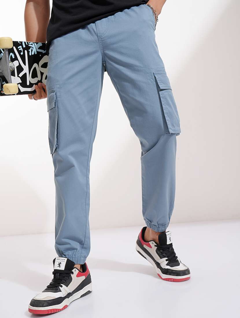 men solid mid rise regular fit jogger