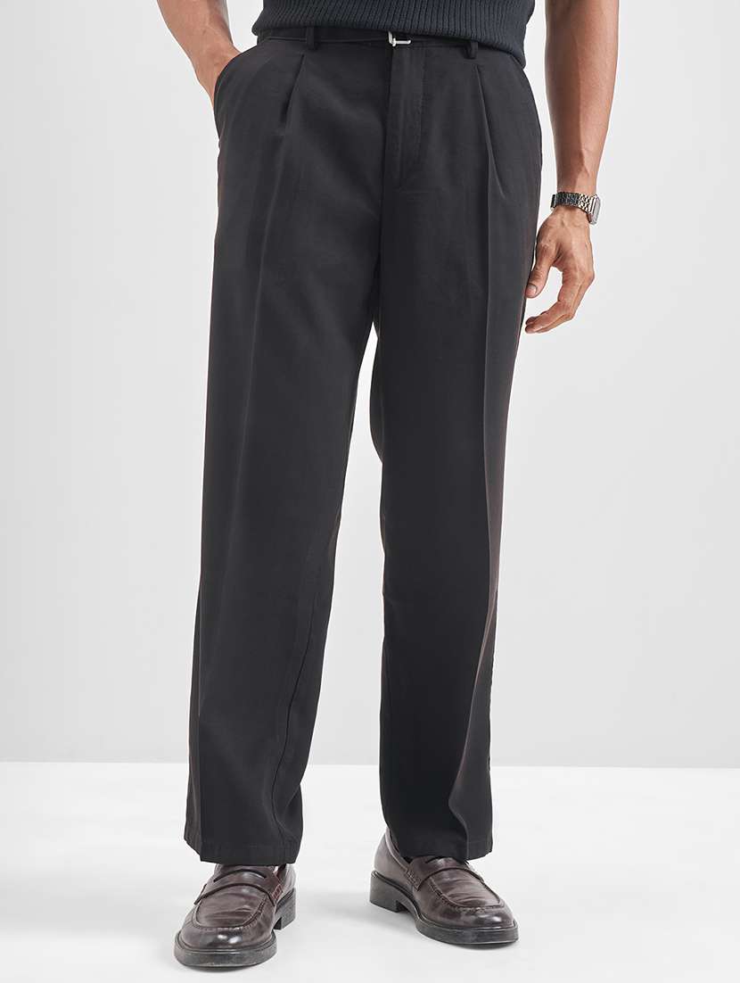 men solid mid rise pleated formal trouser