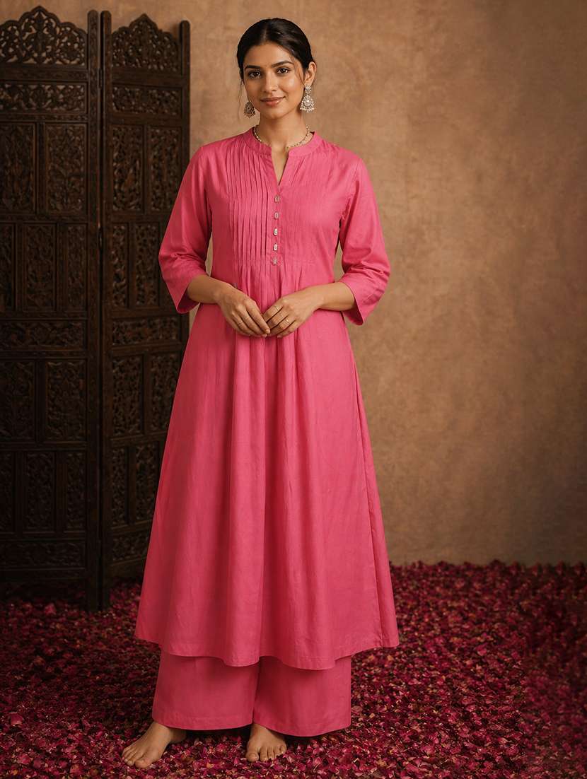 women solid three quarter sleeve kurta palazzo set