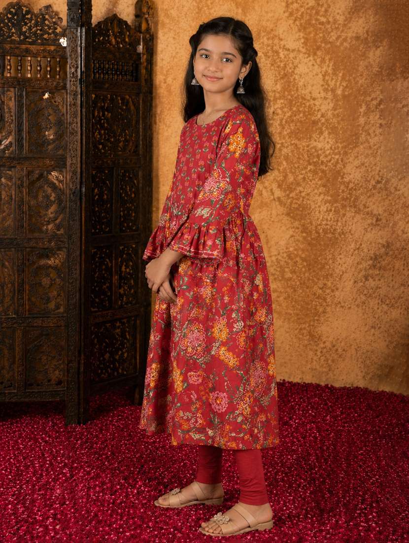 Girls Printed Round Neck Flared Kurta - 22511956 -  Standard Image - 3
