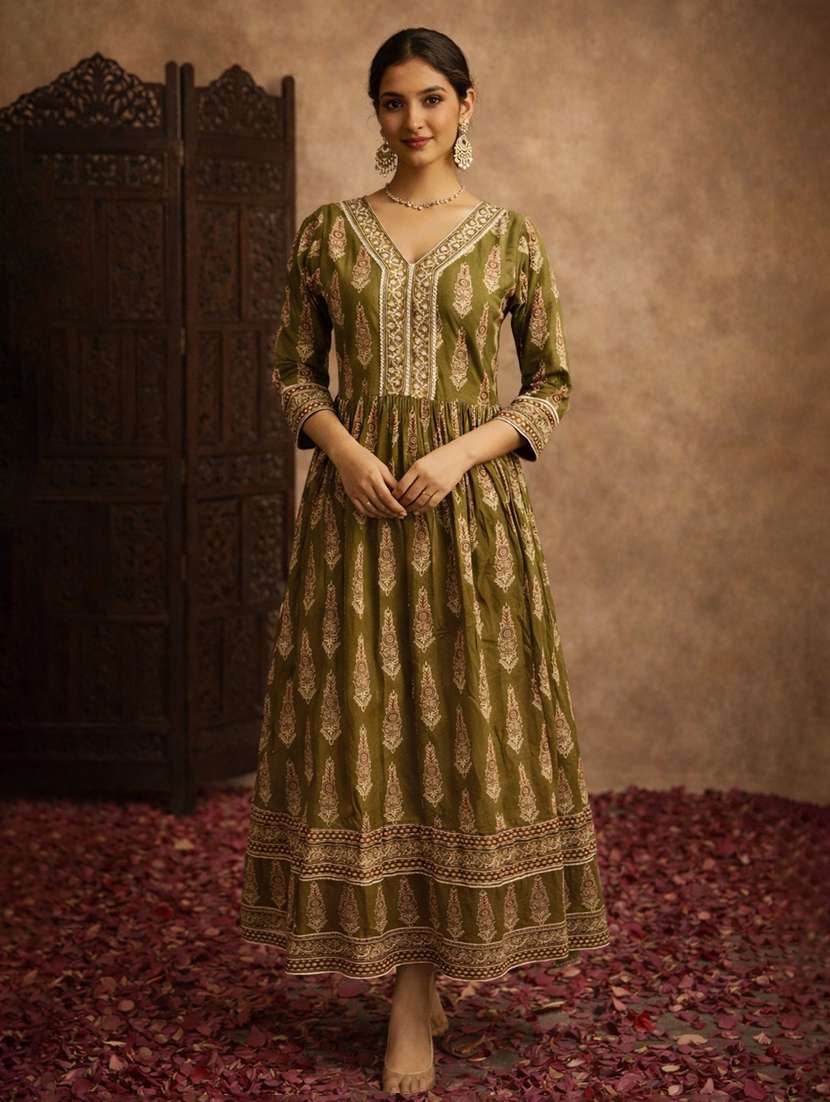 women printed three quarter sleeve fit & flare ethnic dress