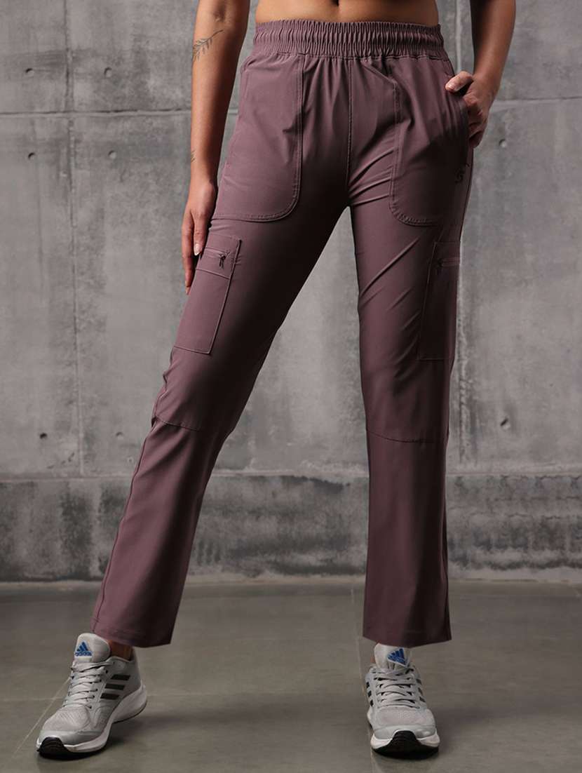 women solid mid rise regular track pant