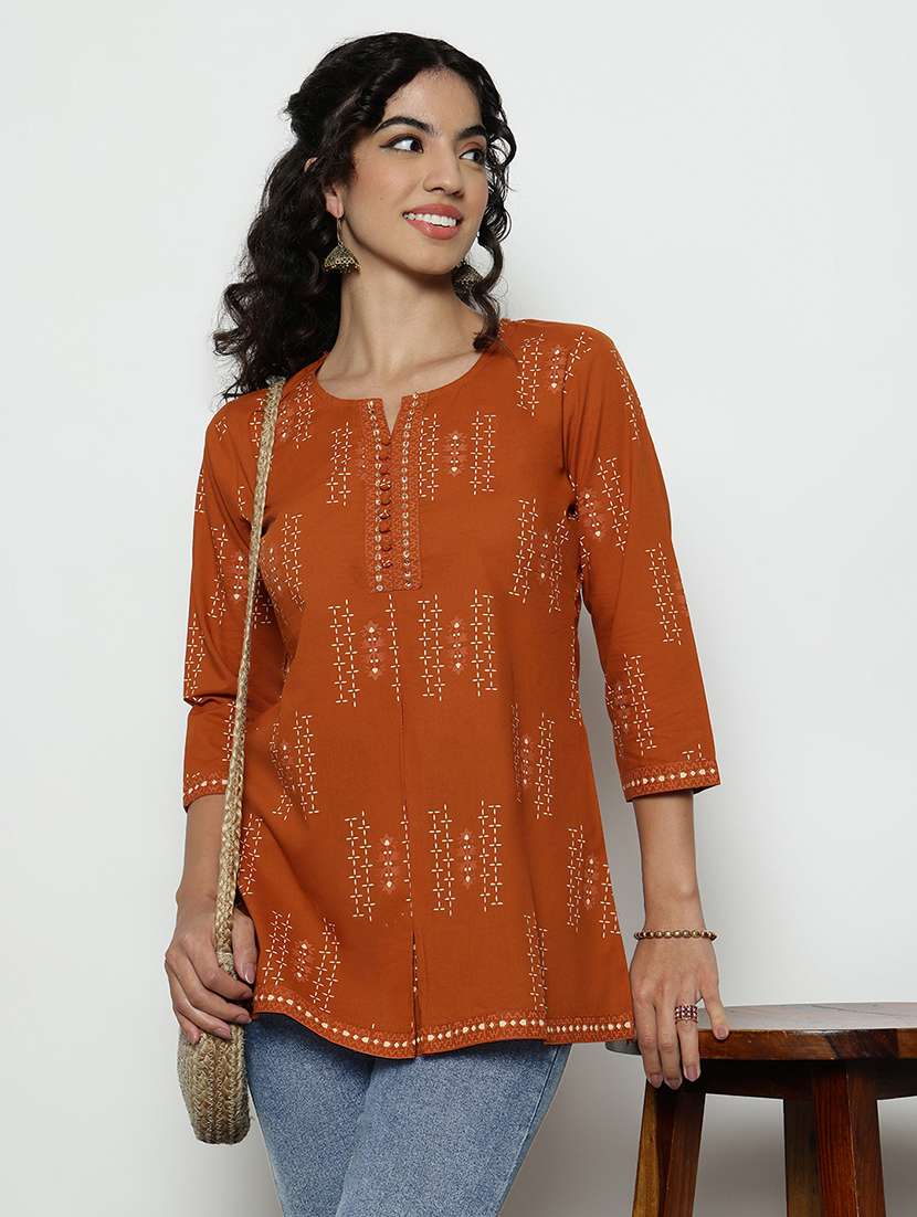 women printed three quarter sleeves a-line tunic