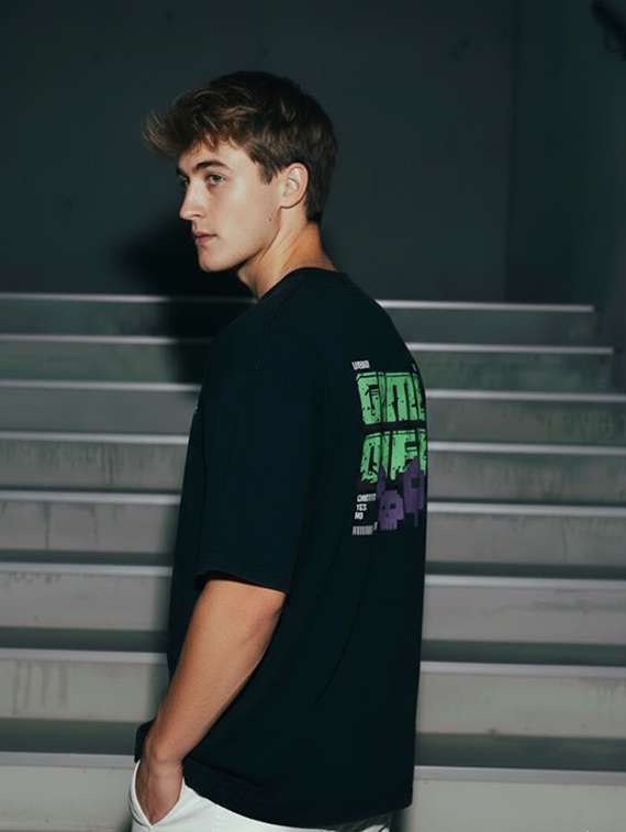 unisex printed short sleeve loose fit t-shirt - 22512611 -  Standard Image - 3