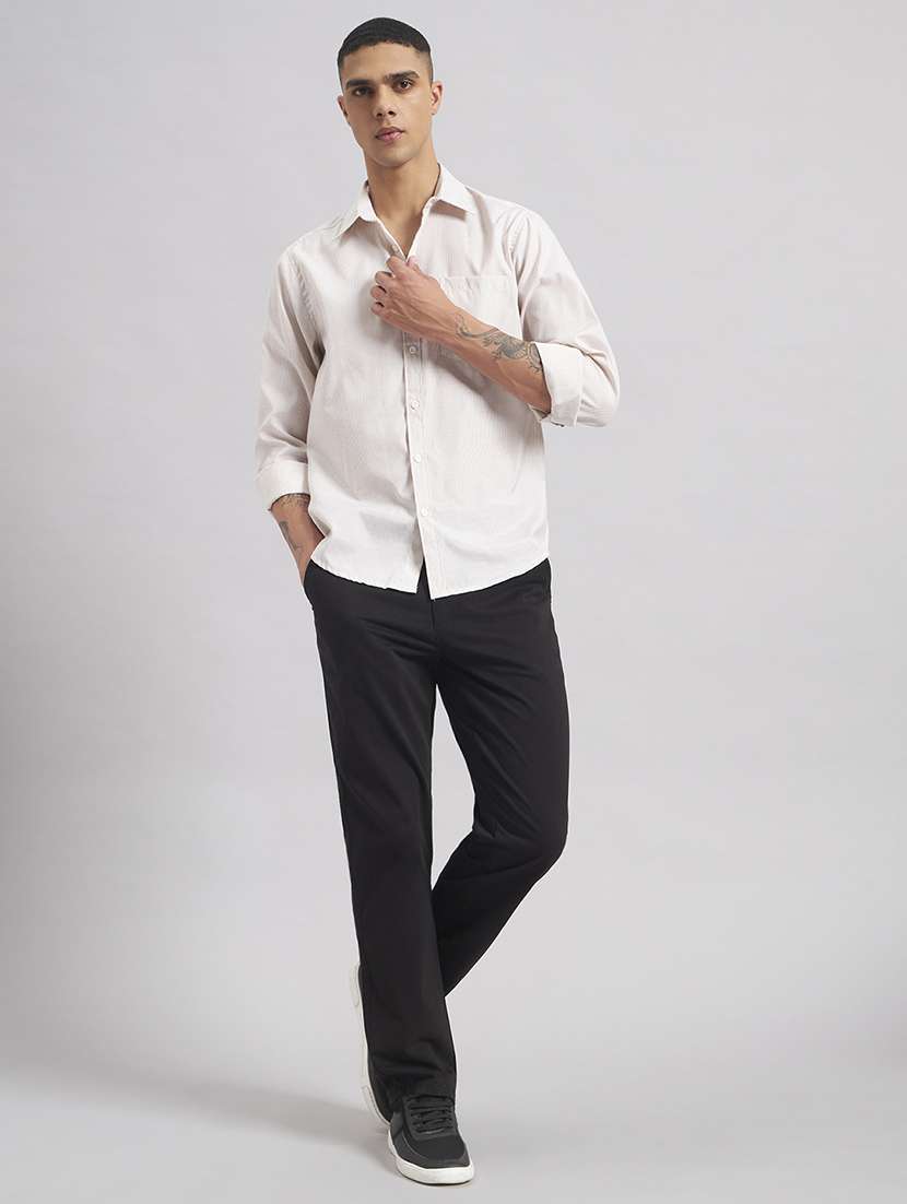 Men Solid Mid Rise Flat Front Casual Trouser - 22512766 -  Standard Image - 5