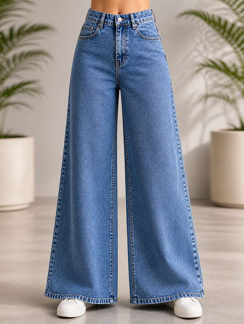 women solid mid rise wide leg jeans