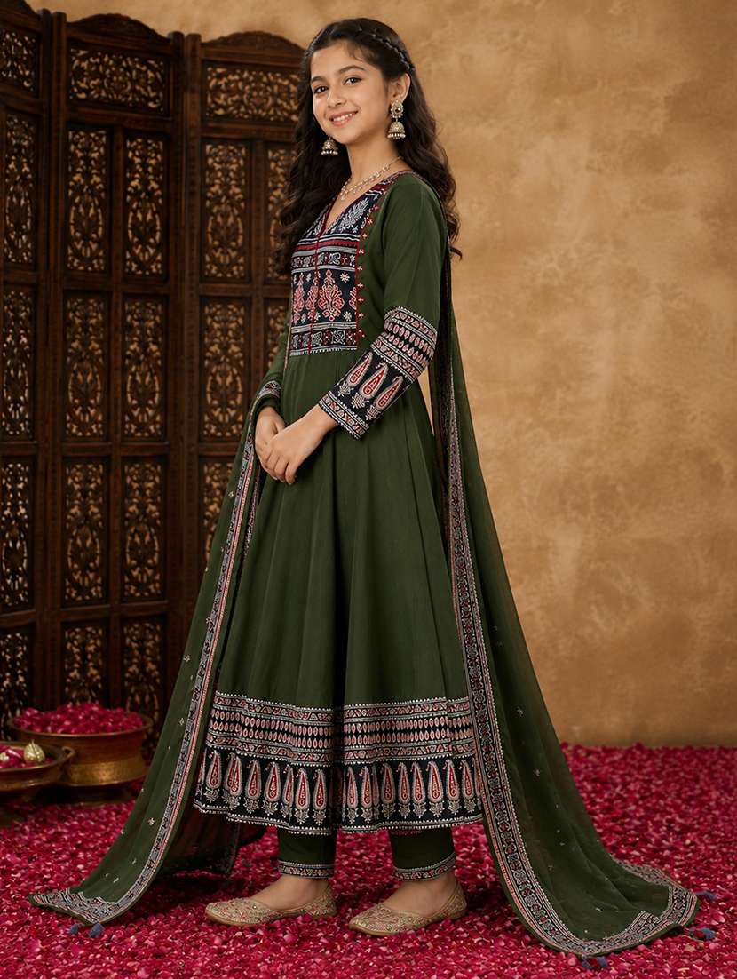 girls printed three quarter sleeves anarkali kurta - 22512824 -  Standard Image - 3