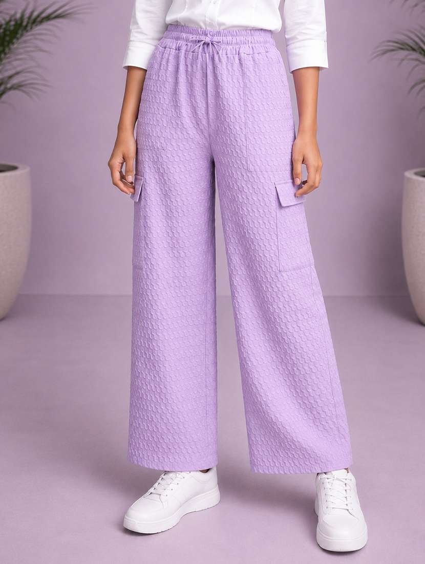 girls textured  mid rise relaxed fit cargo pant