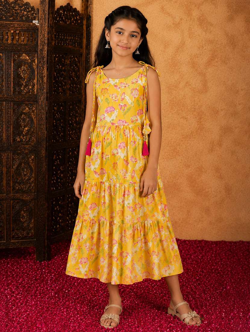 girls printed boat neck tiered kurta