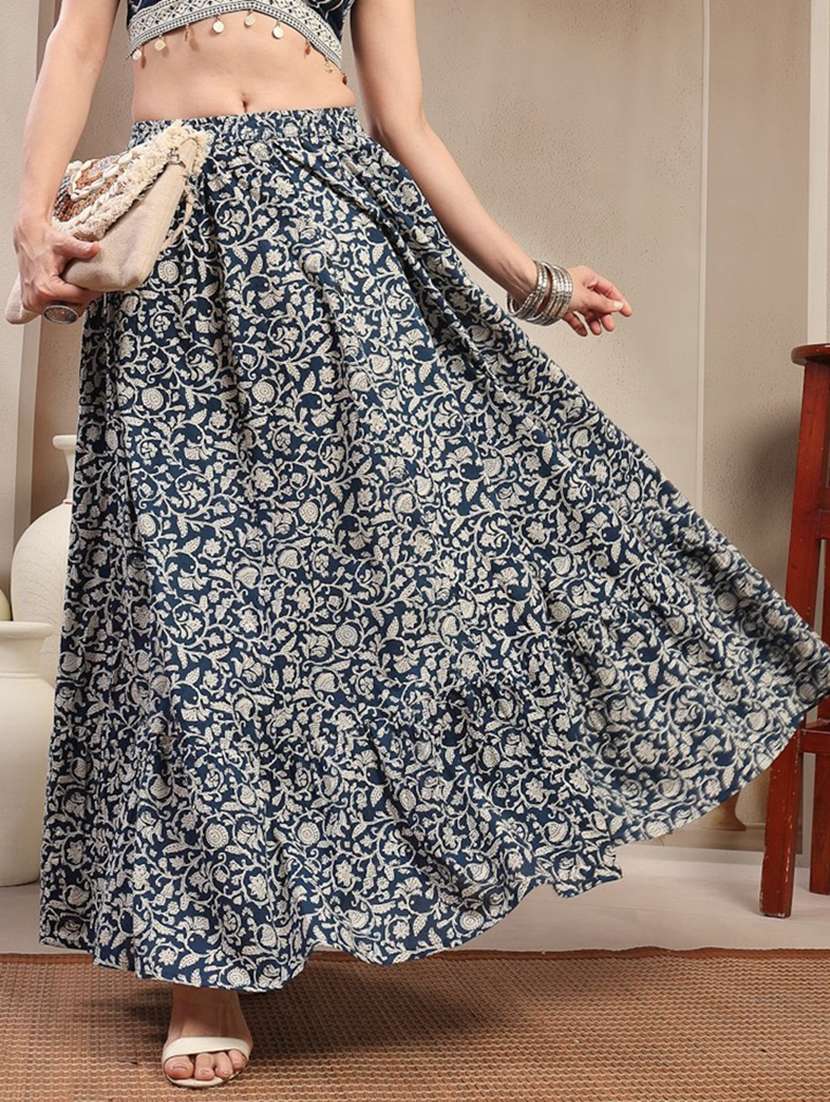 women printed tiered maxi skirt