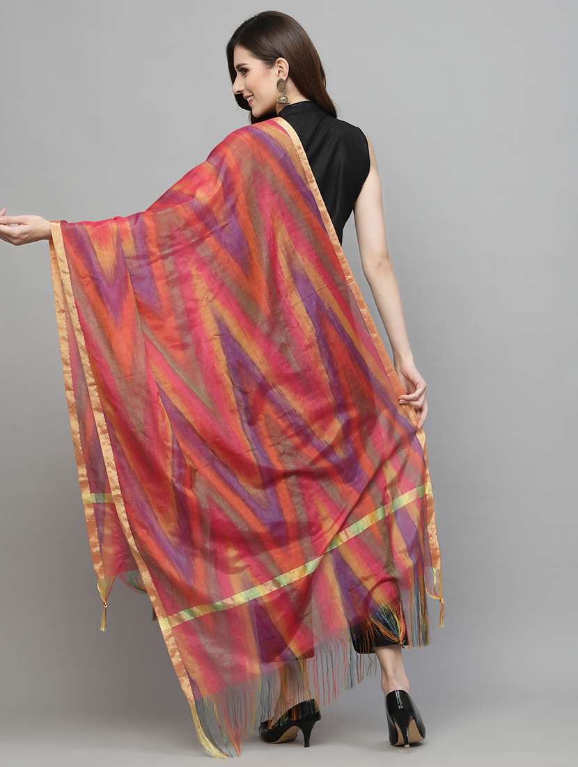 women printed dupatta with fringes - 22512935 -  Standard Image - 3