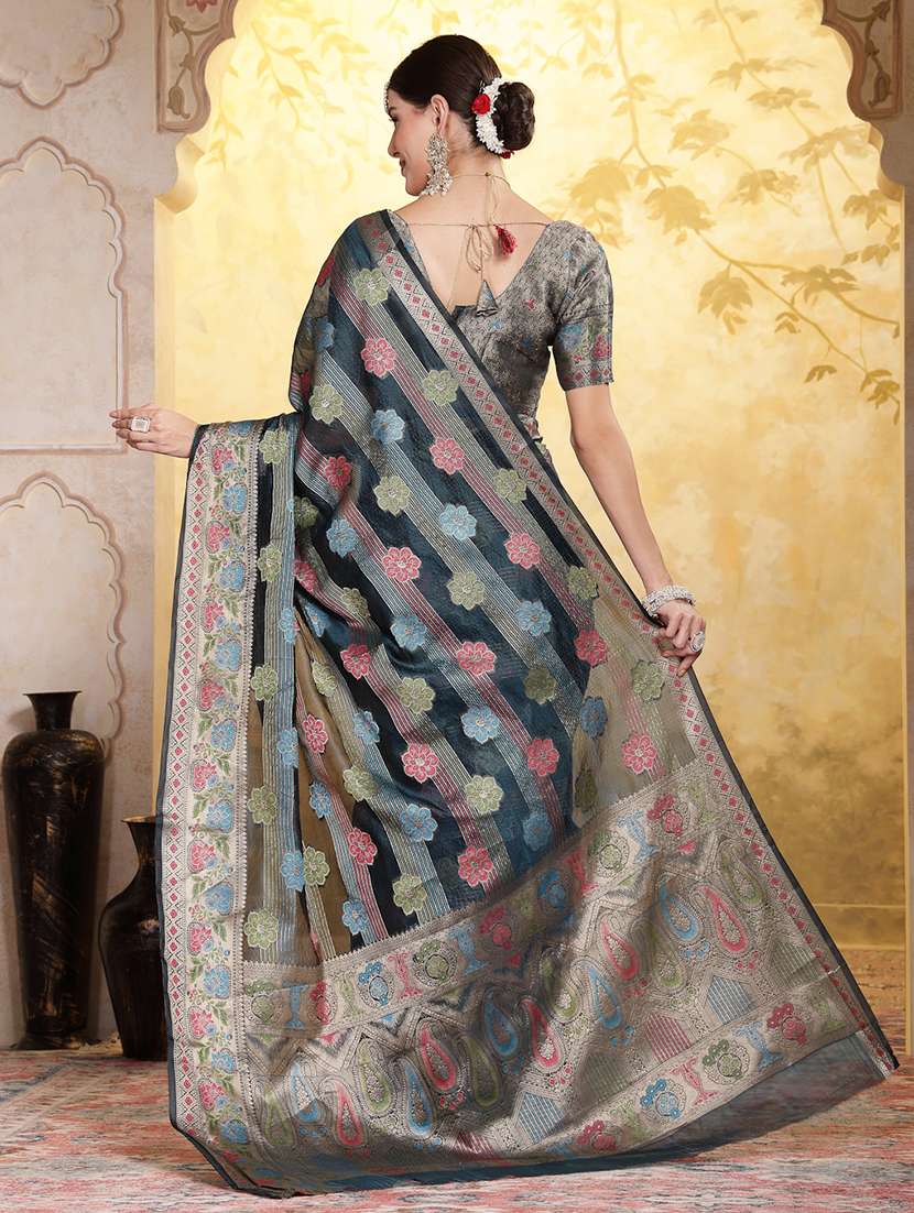 Women Self Design Banarasi Saree With Blouse - 22513471 -  Standard Image - 3