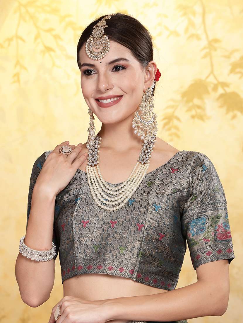 Women Self Design Banarasi Saree With Blouse - 22513471 -  Standard Image - 5