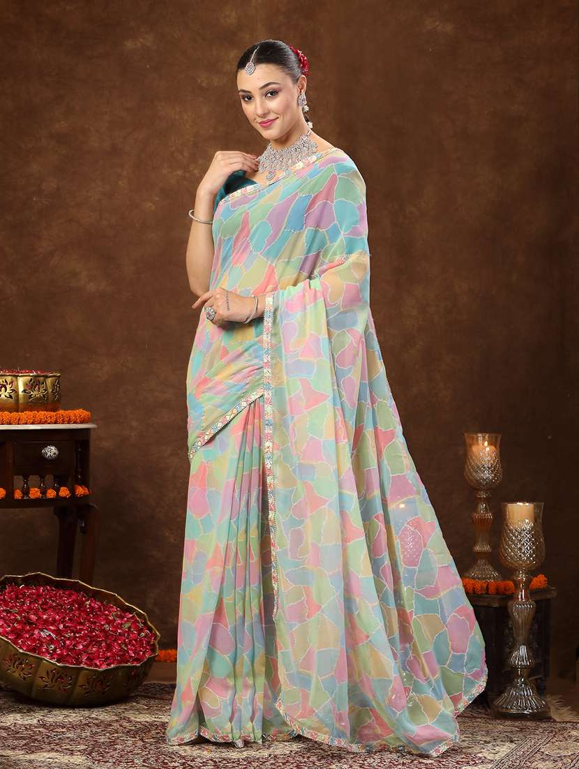 women printed casual wear saree with blouse - 22513482 -  Standard Image - 3