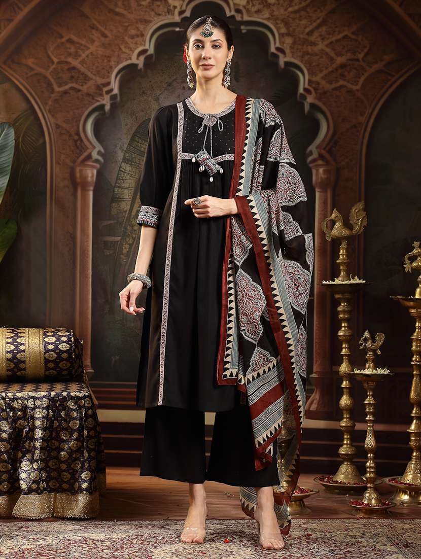 women embellished tie up neck kurta and palazzo set with dupatta