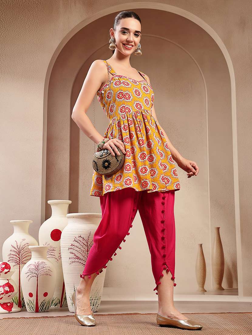 women printed sleeveless kurta and dhoti set