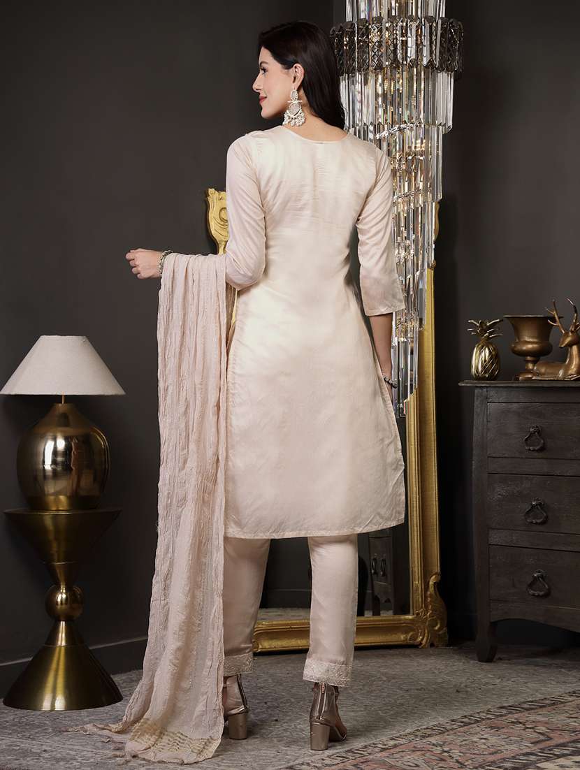 women embroidered round neck kurta and pant set with dupatta - 22513806 -  Standard Image - 3