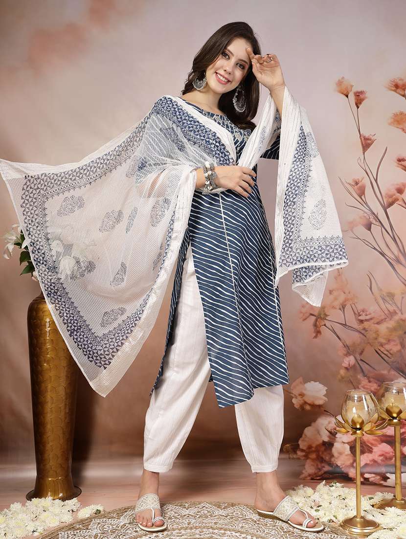 women printed round neck kurta and salwar set with dupatta - 22513827 -  Standard Image - 3