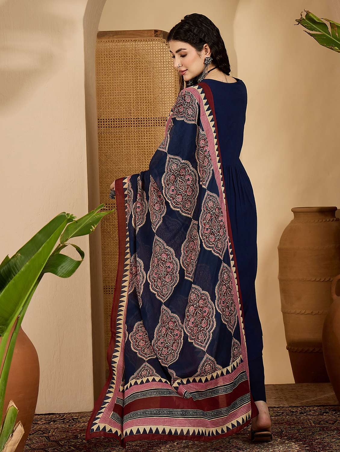women embellished tie up neck kurta and pant set with dupatta - 22513847 -  Standard Image - 3