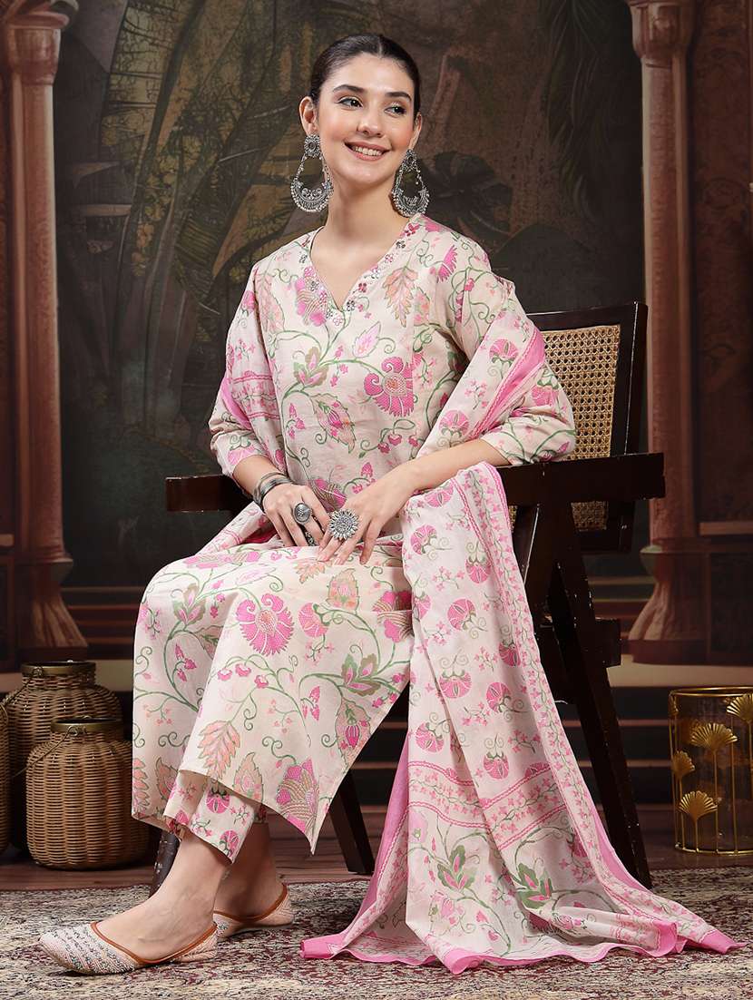 women printed v neck kurta and pant set with dupatta