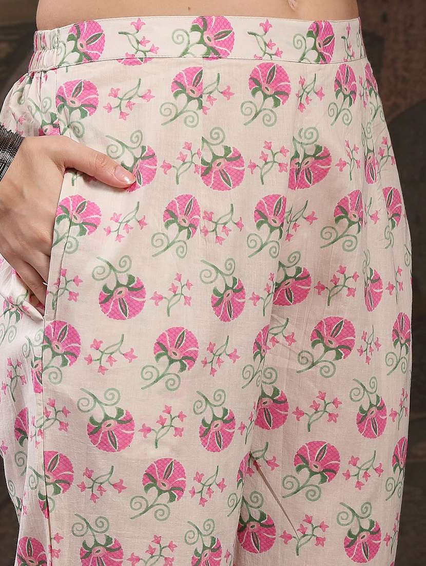 women printed v neck kurta and pant set with dupatta - 22513850 -  Standard Image - 5