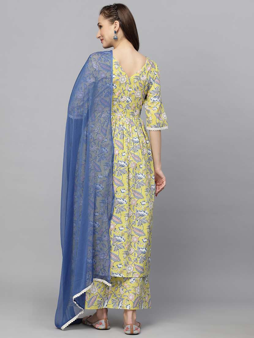 women printed v neck kurta and palazzo set with dupatta - 22513862 -  Standard Image - 3