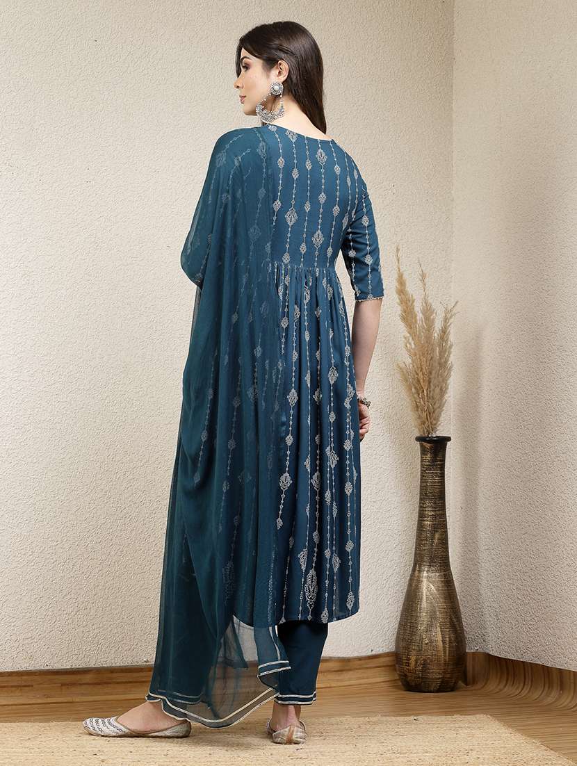 women printed round neck kurta and pant set with dupatta - 22513867 -  Standard Image - 3