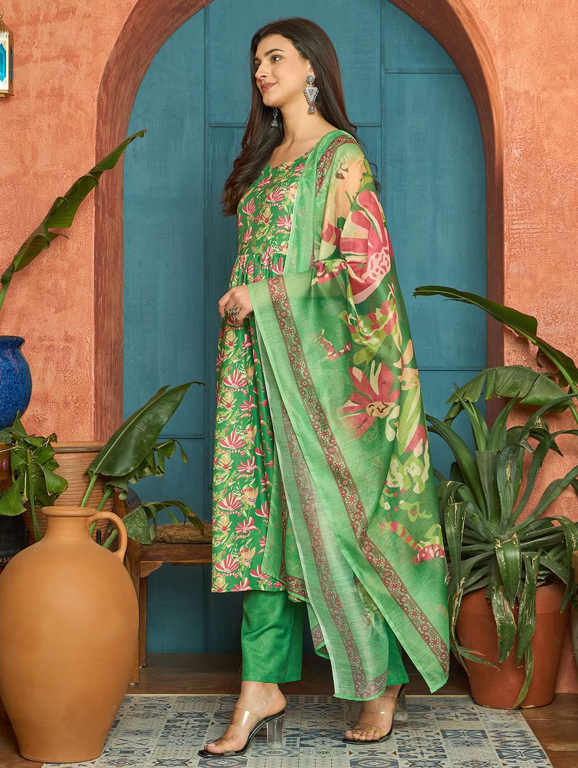 women printed round neck kurta and palazzo set with dupatta - 22513887 -  Standard Image - 3