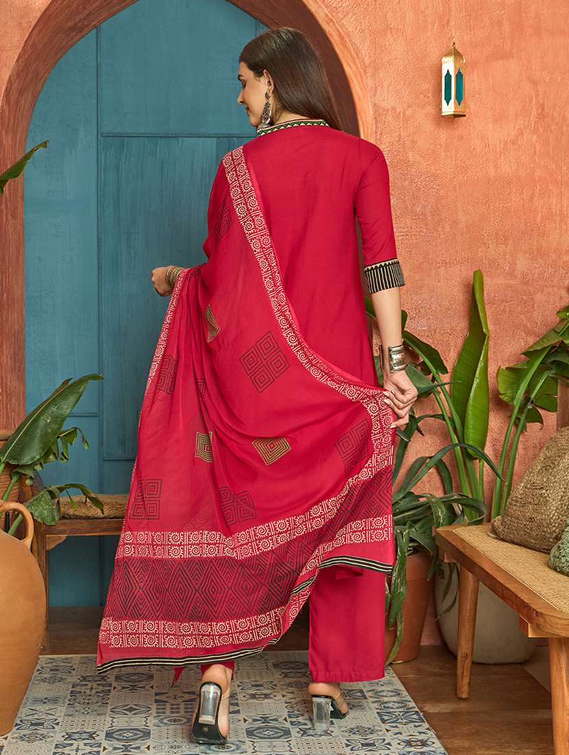 women printed three quarter sleeves kurta pant set with dupatta - 22513924 -  Standard Image - 3