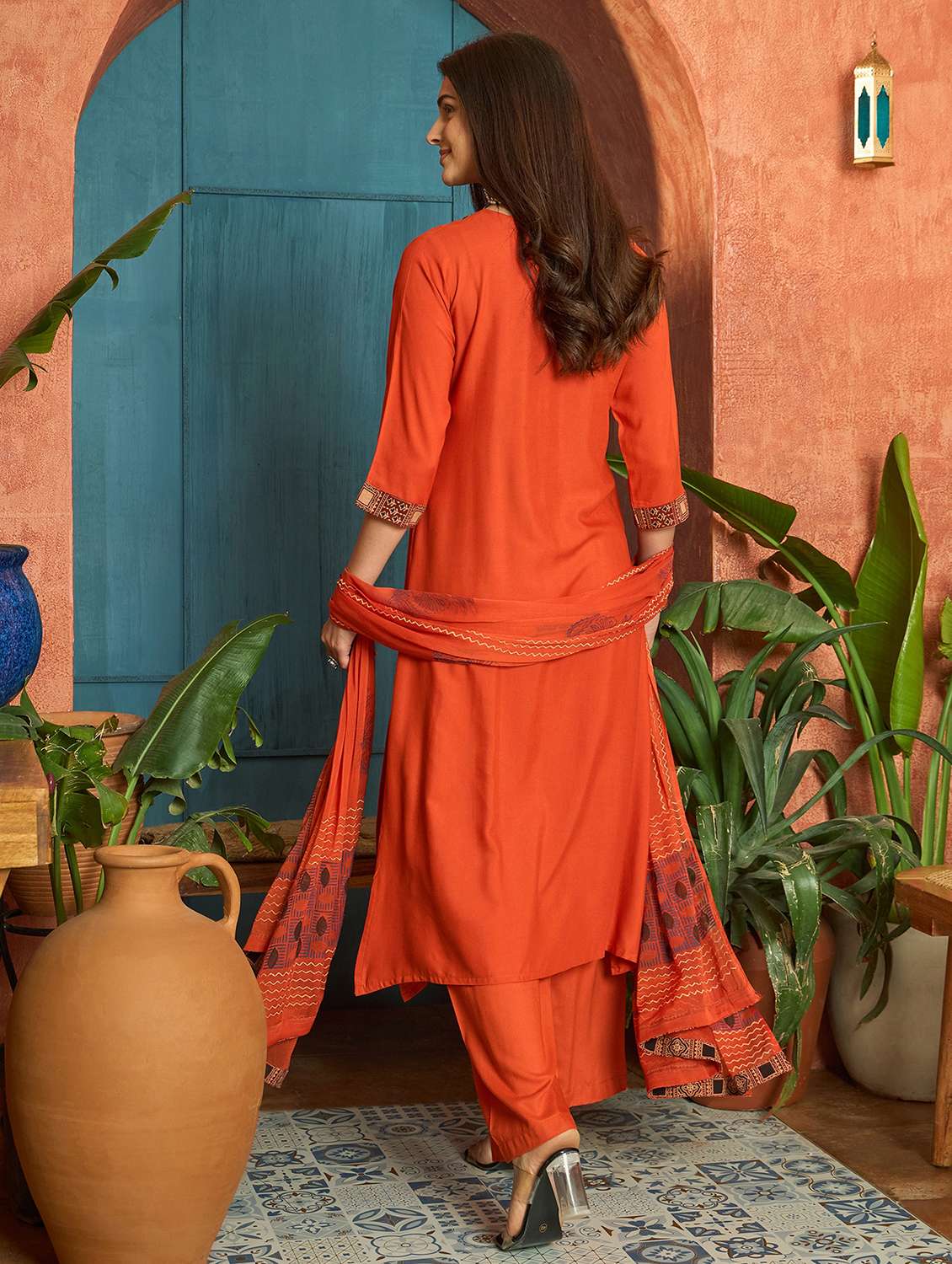 women printed three quarter sleeves kurta palazzo set with dupatta - 22514022 -  Standard Image - 3