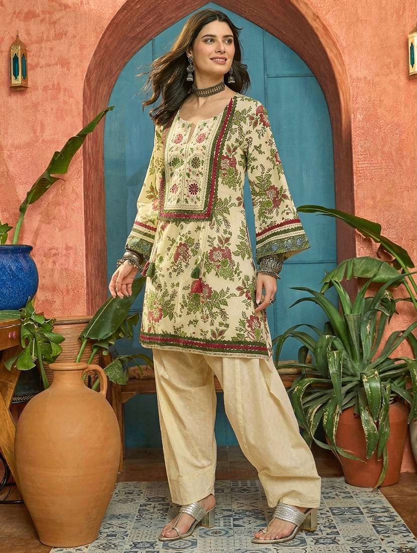 women floral long sleeve kurta salwar set - 22514159 -  Standard Image - 3