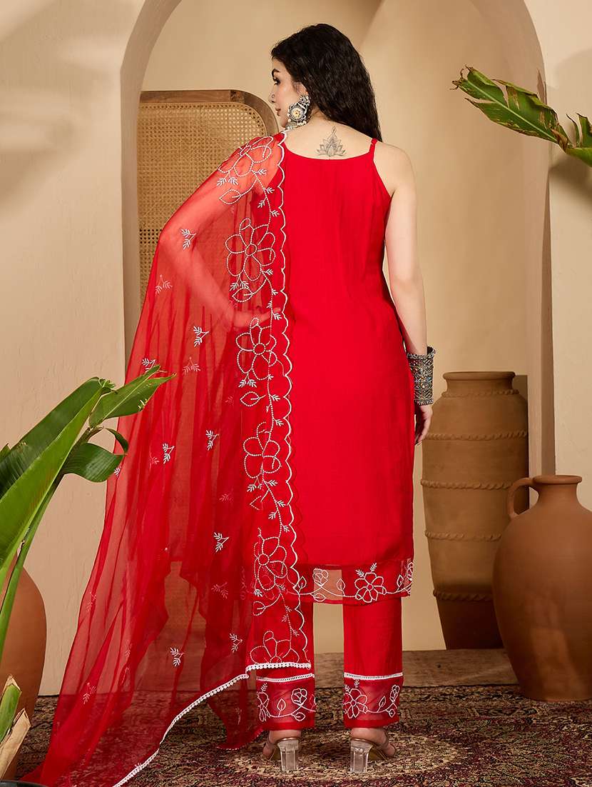 women embroidered shoulder strap kurta pant with dupatta set - 22514183 -  Standard Image - 3