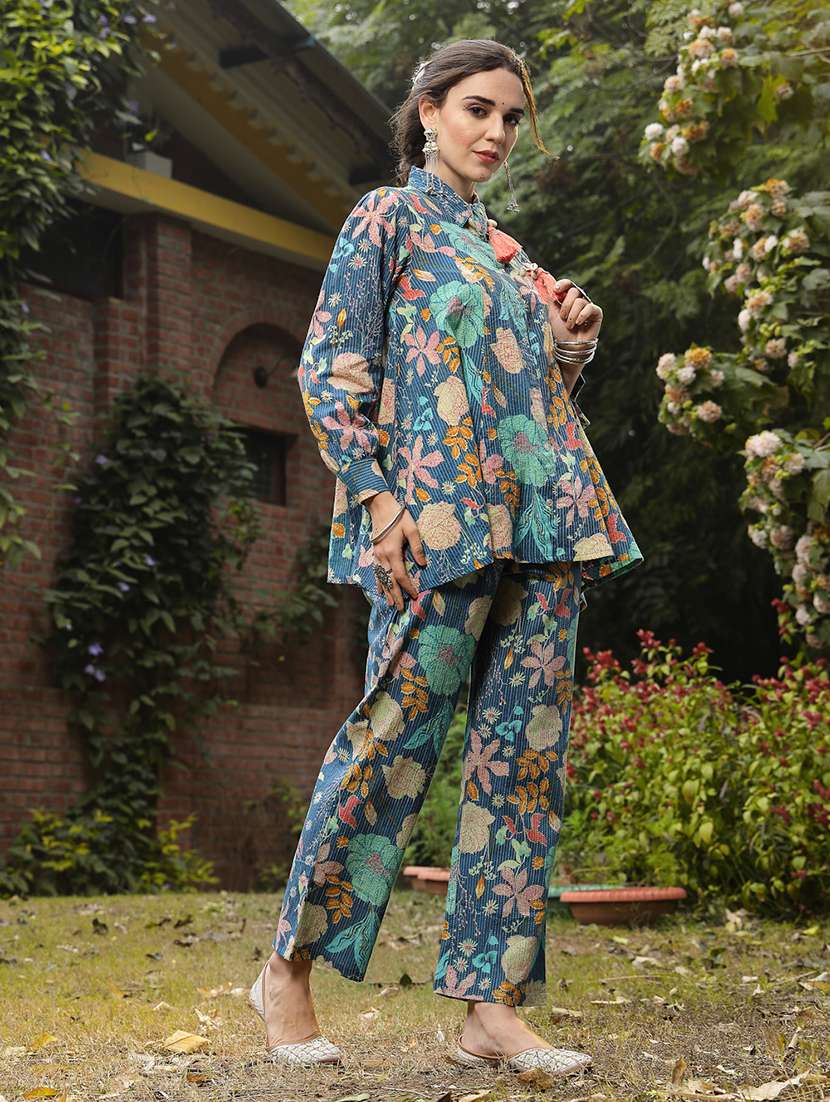 women printed collared shirt and trouser co-ord set - 22514447 -  Standard Image - 3