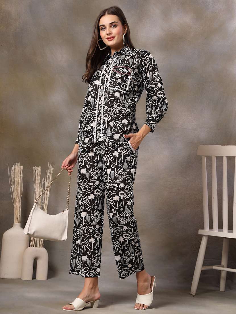 women printed three quarter sleeves shirt and trouser co-ord set
