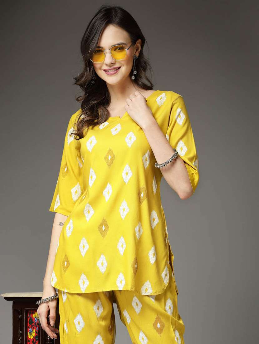 women printed notch neck ethnic co-ord set - 22514497 -  Standard Image - 5