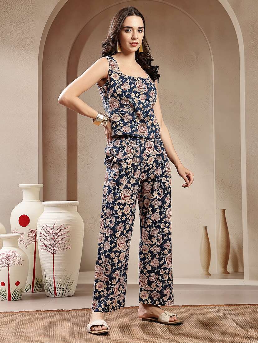 women printed sleeveless top and trouser co-ord set - 22514507 -  Standard Image - 3