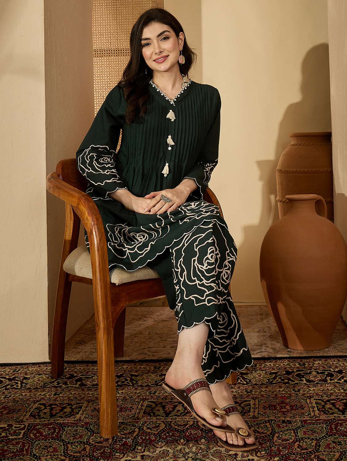 women printed long sleeves ethnic co-ord set - 22514513 -  Standard Image - 5