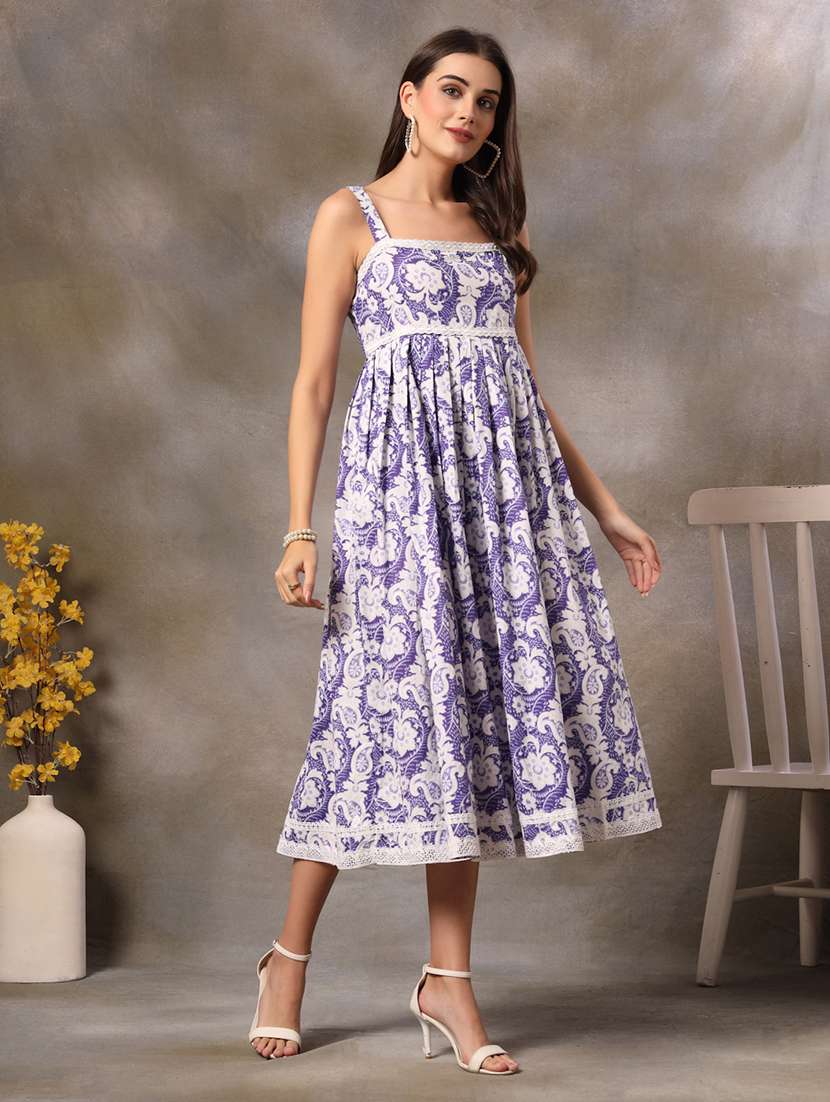 women printed sleeveless fit and flare dress