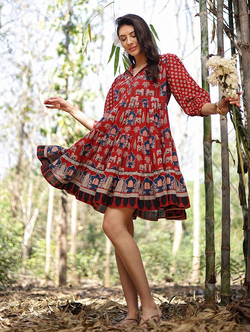 women printed collared tiered dress
