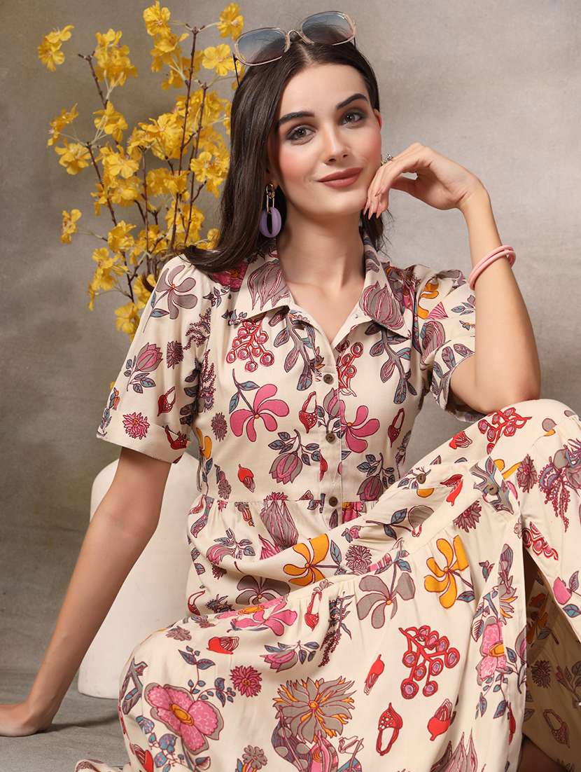women printed short sleeves tiered dress - 22514679 -  Standard Image - 5