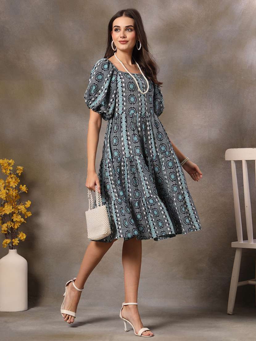 women printed puff sleeves tiered dress