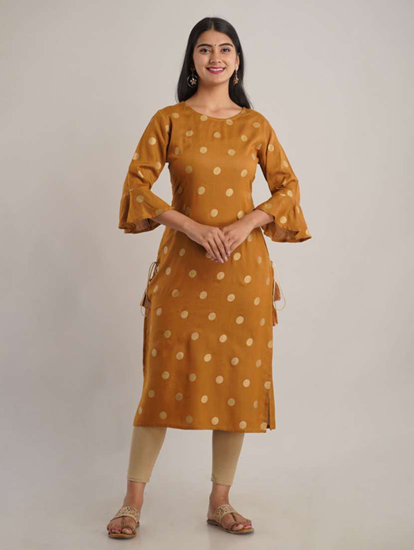 women printed three quarter sleeve straight kurta