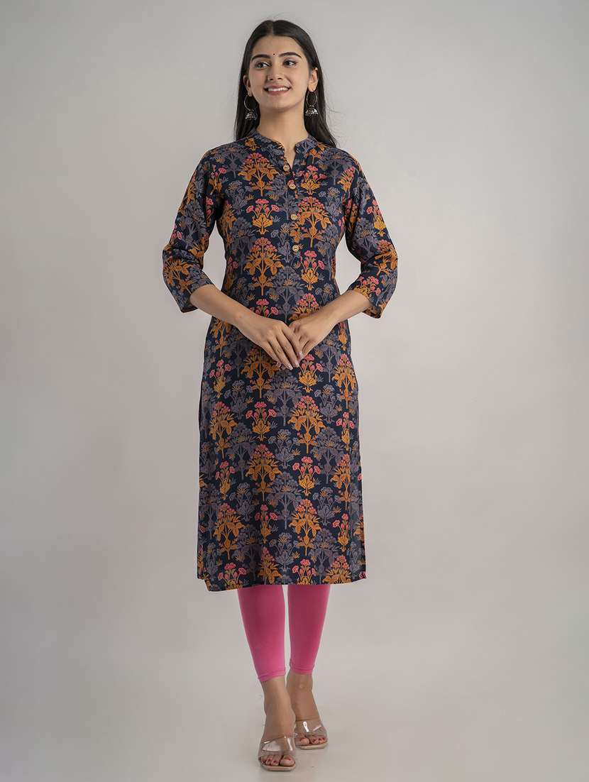 women printed three quarter sleeve straight kurta