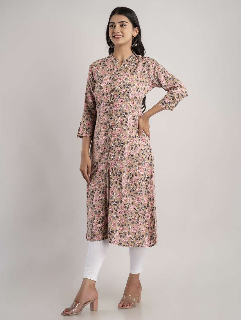 women printed three quarter sleeve straight kurta