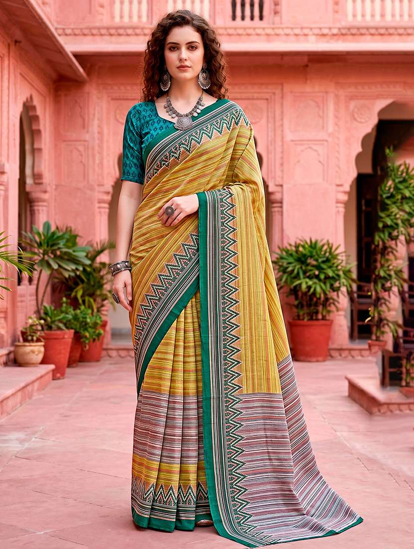 women printed casual wear saree with blouse