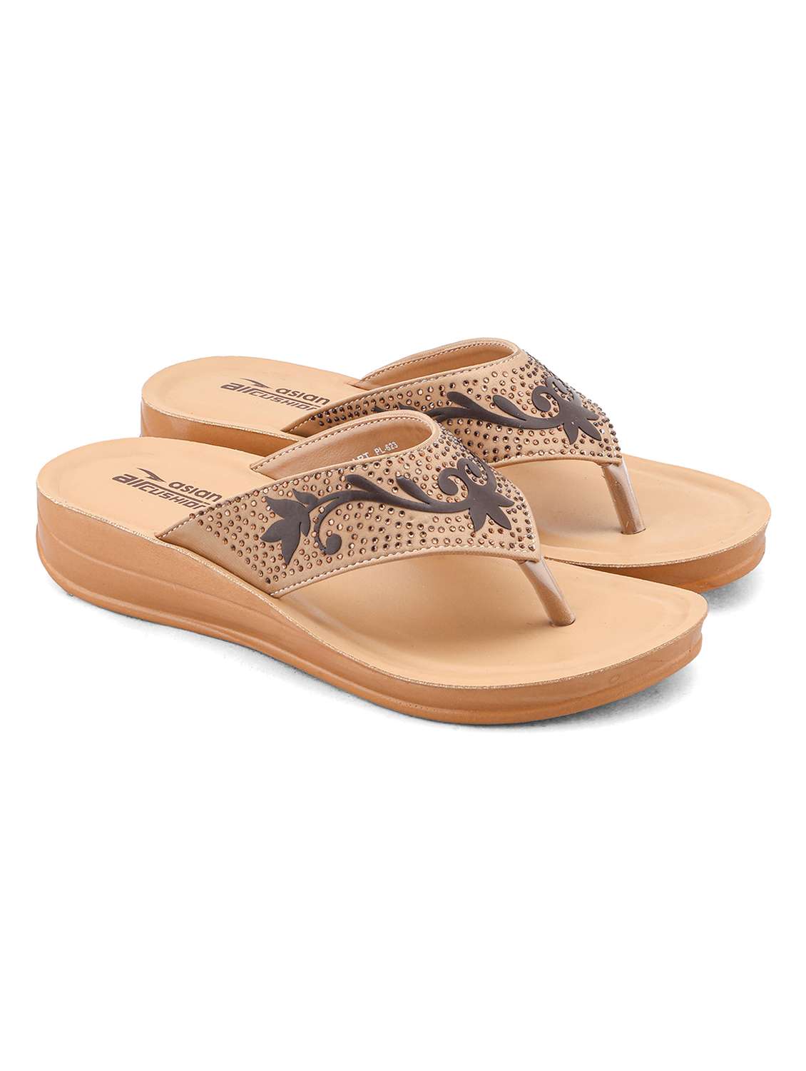 women embellished toe separator sandal